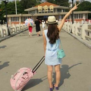 Meet your Posher, Sandy